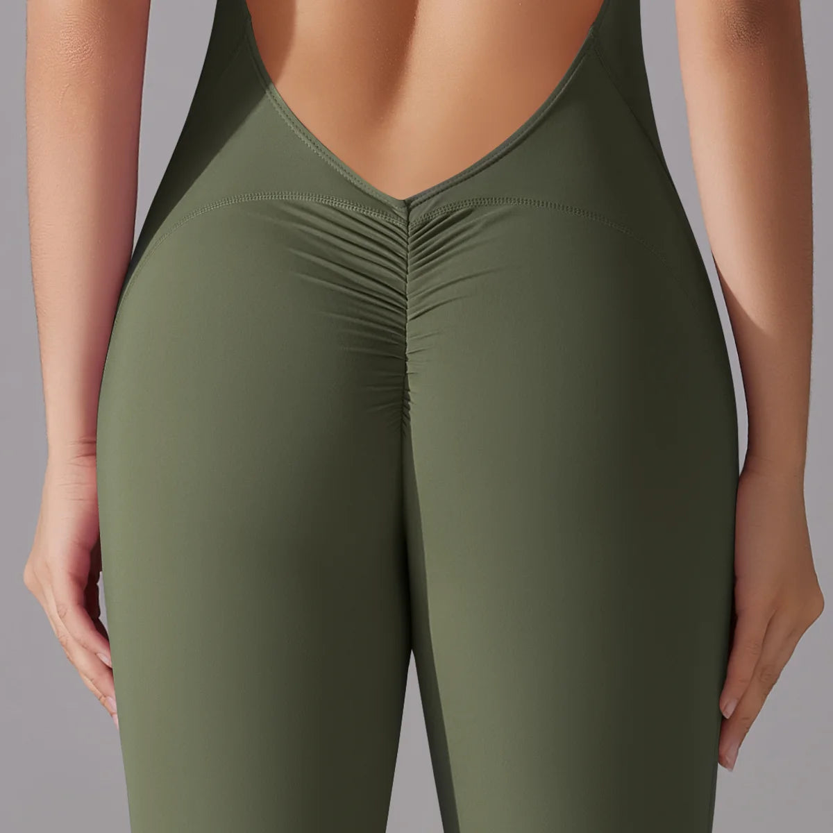 Sexy Hollow Backless Scrunch Sporty Jumpsuit Raises Butt Woman Gym Set One Piece Sport Suit Sleeveless Zip Yoga Fitness Overalls