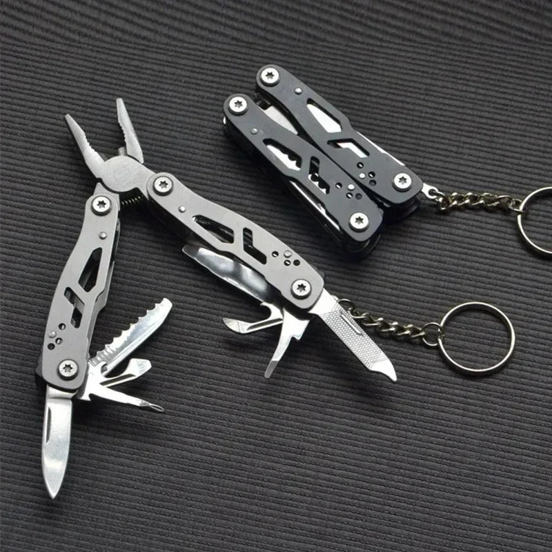 MiniPortableOutdoor Camping Pliers Multitool Keychain Multi-functional Pliers Small ToolStainless Steel FoldingPliersPocketKnife